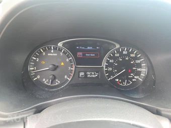 2013 Nissan Pathfinder SV – miniatura 12