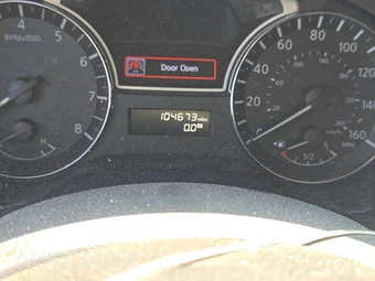 2013 Nissan Pathfinder SV - miniatura 12