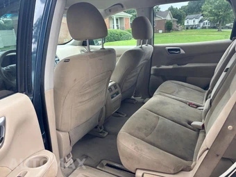 2013 Nissan Pathfinder SV - miniatura 9