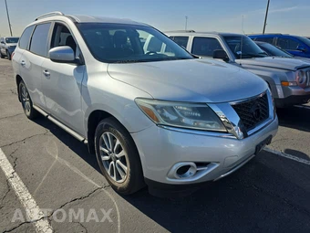 2013 Nissan Pathfinder SV – miniatura 3