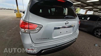2013 Nissan Pathfinder SV – miniatura 36