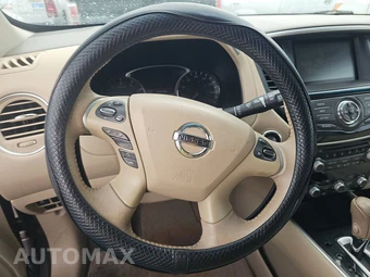 2013 Nissan Pathfinder SV - miniatura 10