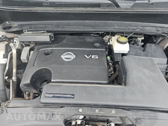 2013 Nissan Pathfinder SV - miniatura 16