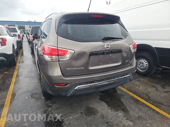 2013 Nissan Pathfinder SV - miniatura 6