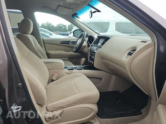 2013 Nissan Pathfinder SV - miniatura 8