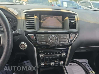 2013 Nissan Pathfinder SV – miniatura 10