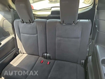 2013 Nissan Pathfinder SV – miniatura 11