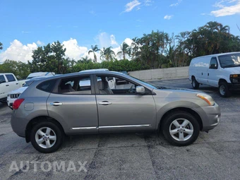 2013 Nissan Rogue S - miniatura 4