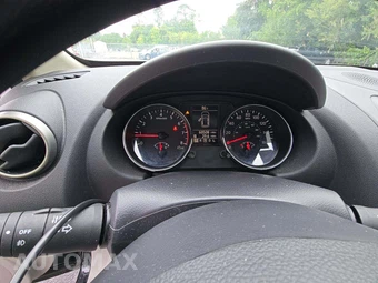 2013 Nissan Rogue S - miniatura 9