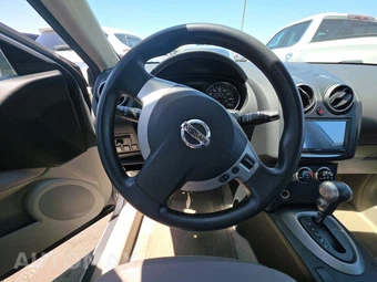 2013 Nissan Rogue S – miniatura 10