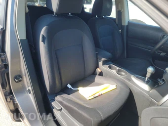 2013 Nissan Rogue S - miniatura 8