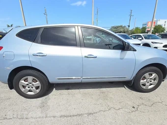 2013 Nissan Rogue S - miniatura 4