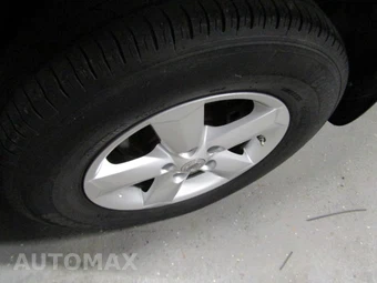 2013 Nissan Rogue S – miniatura 19