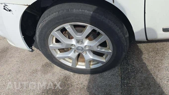 2013 Nissan Rogue SL – miniatura 30