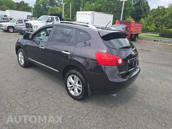 2013 Nissan Rogue SV – miniatura 2