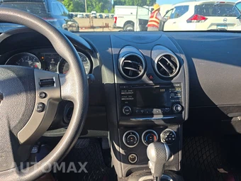 2013 Nissan Rogue SV - miniatura 11