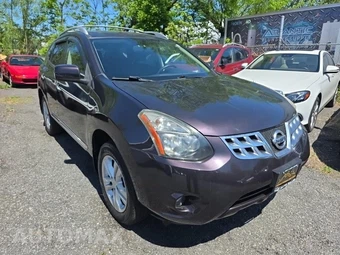 2013 Nissan Rogue SV – miniatura 3