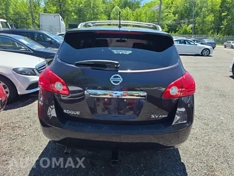 2013 Nissan Rogue SV – miniatura 6