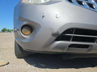 2013 Nissan Rogue SV – miniatura 23
