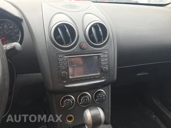 2013 Nissan Rogue SV – miniatura 17