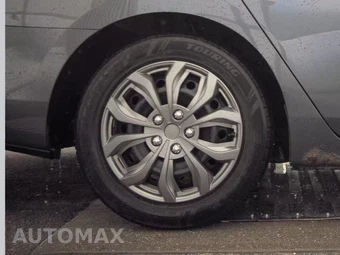 2013 Nissan Sentra S - miniatura 11
