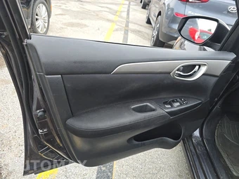 2013 Nissan Sentra S - miniatura 15