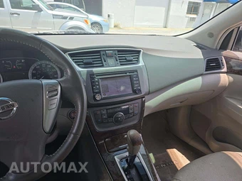 2013 Nissan Sentra SL - miniatura 10