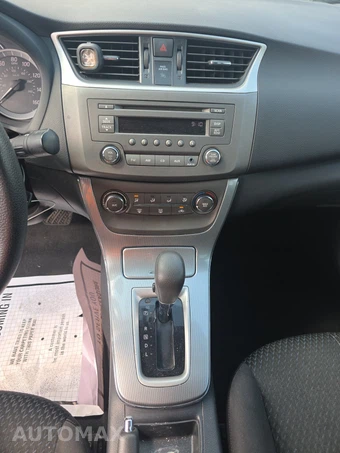 2013 Nissan Sentra SR - miniatura 11