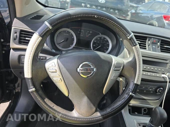 2013 Nissan Sentra SV - miniatura 10