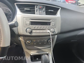 2013 Nissan Sentra SV - miniatura 11