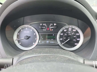 2013 Nissan Sentra SV – miniatura 9
