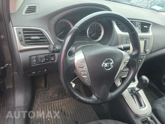 2013 Nissan Sentra SV – miniatura 10