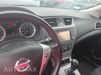 2013 Nissan Sentra SV – miniatura 11