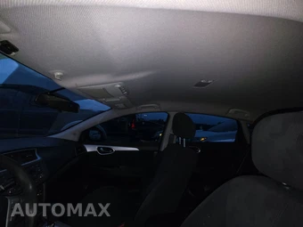 2013 Nissan Sentra SV – miniatura 17