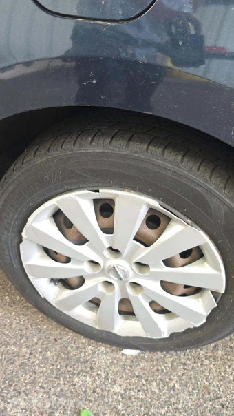 2013 Nissan Sentra SV – miniatura 26