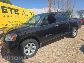 2013 Nissan TITAN S Crew Cab Short Bed