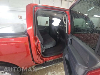 2013 Nissan TITAN SV Crew Cab Short Bed - miniatura 16