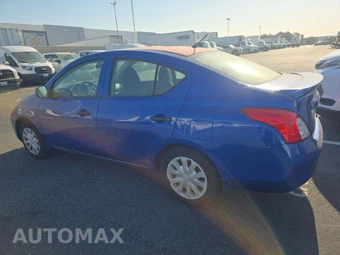 2013 Nissan Versa 1.6 S Plus - miniatura 2