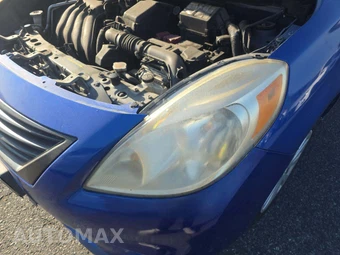 2013 Nissan Versa 1.6 S Plus - miniatura 23