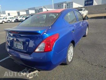 2013 Nissan Versa 1.6 S Plus - miniatura 3