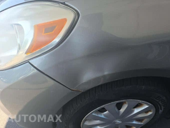 2013 Nissan Versa 1.6 S Plus – miniatura 22