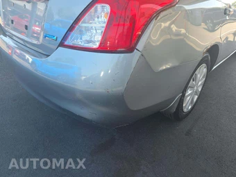 2013 Nissan Versa 1.6 S Plus – miniatura 23