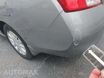 2013 Nissan Versa 1.6 SV – miniatura 10
