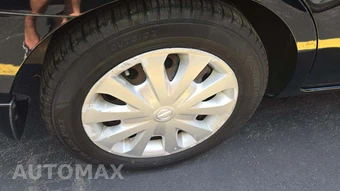 2013 Nissan Versa 1.6 SV – miniatura 26