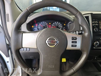 2013 Nissan Xterra S - miniatura 10