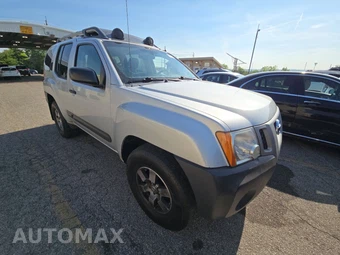 2013 Nissan Xterra S – miniatura 3