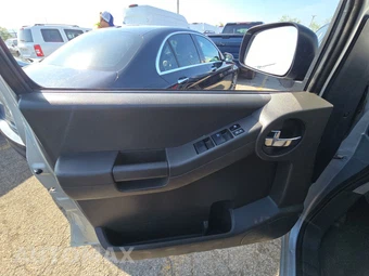 2013 Nissan Xterra S – miniatura 9
