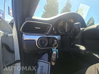 2013 Porsche 911 Carrera Cabriolet – miniatura 5