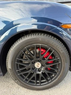 2013 Porsche Cayenne GTS - miniatura 5