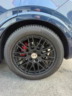 2013 Porsche Cayenne GTS - miniatura 7